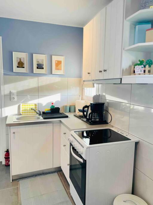 Cozy, Newly Renovated Apartment In Gavrio. Exterior foto