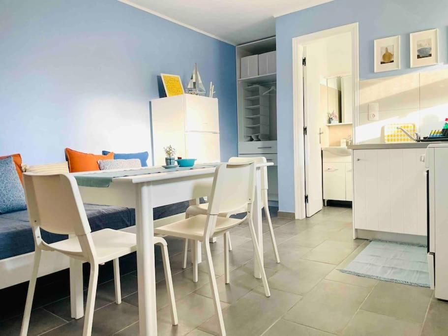Cozy, Newly Renovated Apartment In Gavrio. Exterior foto